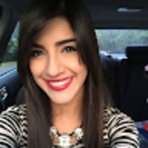 Meet your Posher, Yarelis